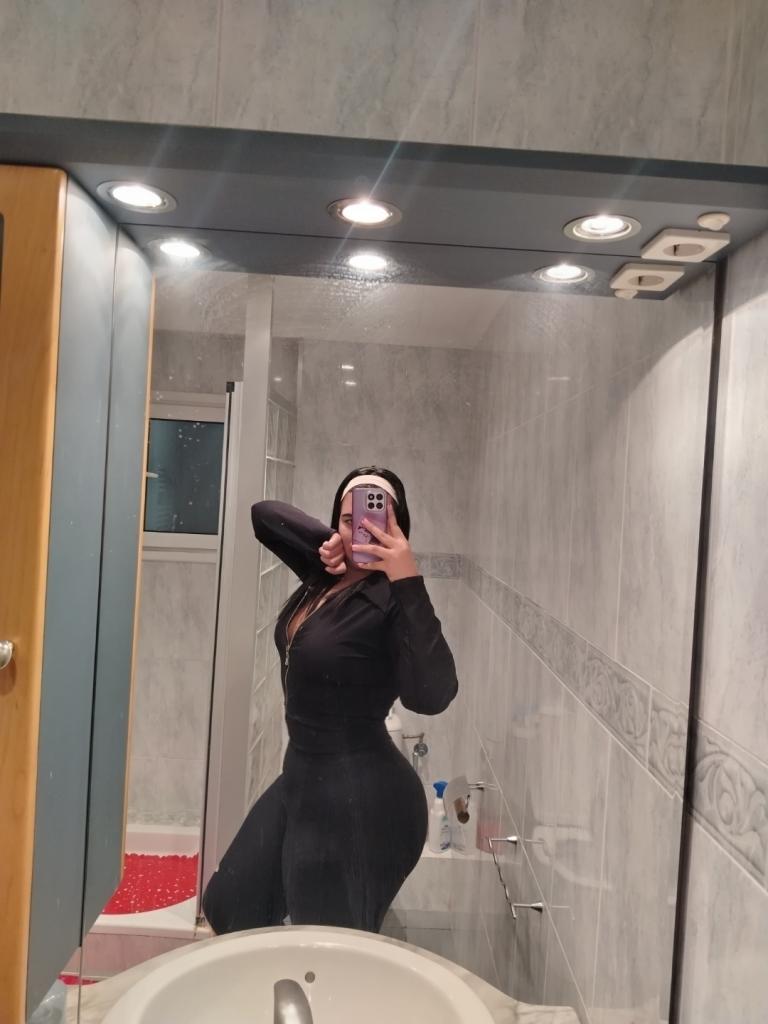 Chica busca chico en Barcelona: 