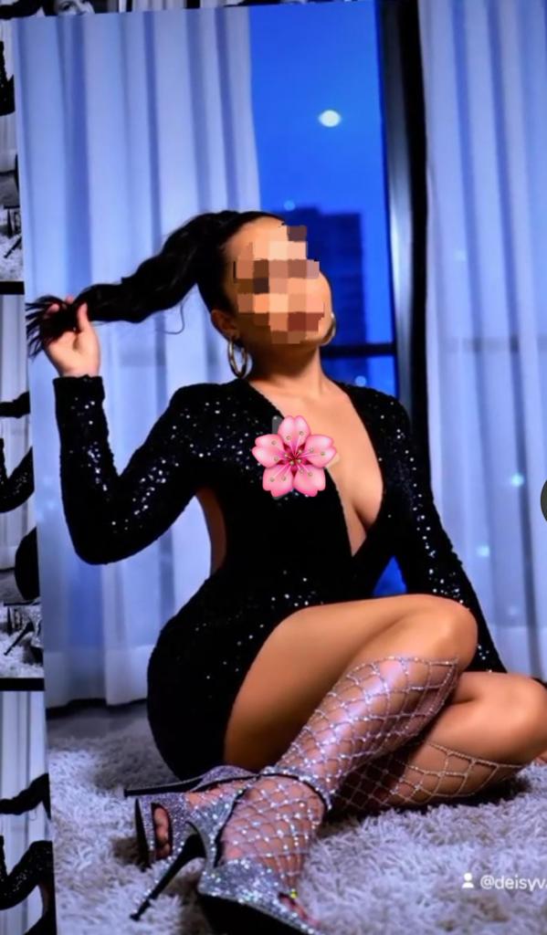 Chica busca chico en Valencia: Chica busca chico