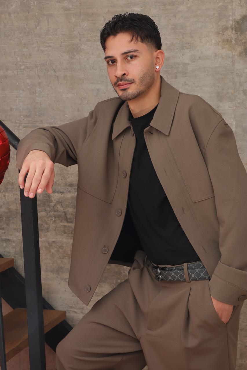 Chico busca chica en Málaga: 