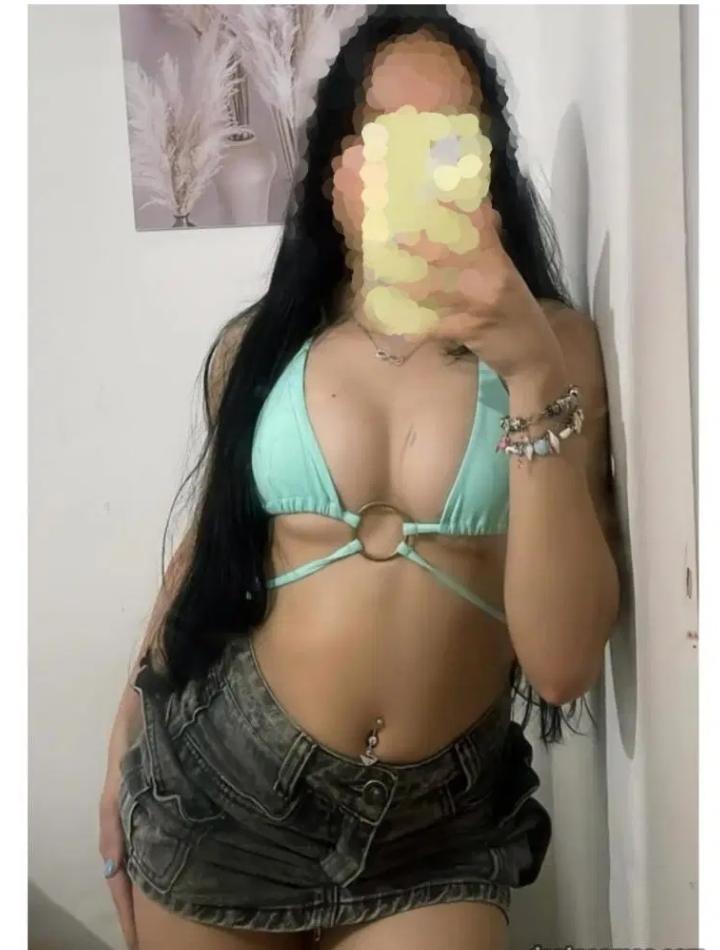 Chica busca chico en Sevilla: 