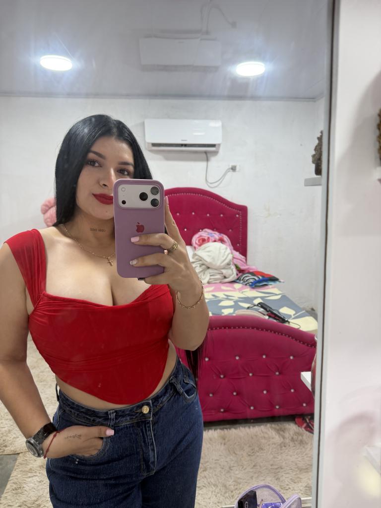 Chica busca chico en Tenerife: 