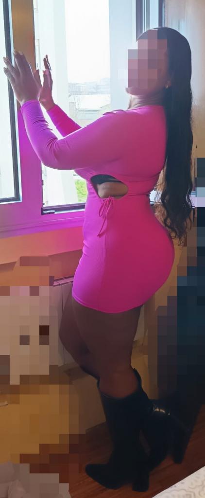 633579880: Chica busca chico en Asturias