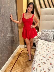 632935408: Chica busca chico en Málaga