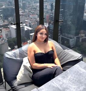 671466741: Chica busca chico en Alicante