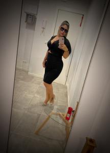 632349718: Chica busca chico en Barcelona