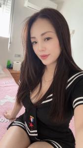 614987477: Chica busca chico en Madrid