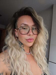 613735538: Chica busca chico en Castellón