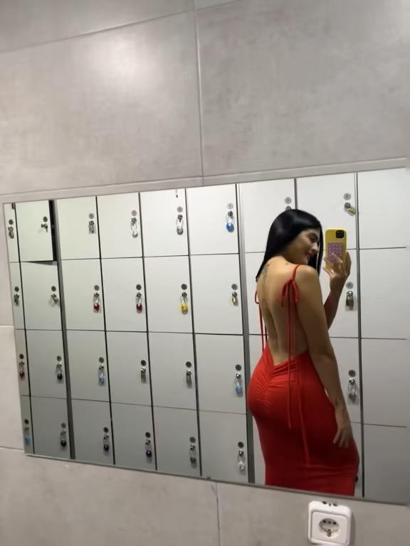 Chica busca chico en Sevilla: Chica busca chico
