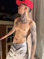 687746602: Chico busca chica en Madrid