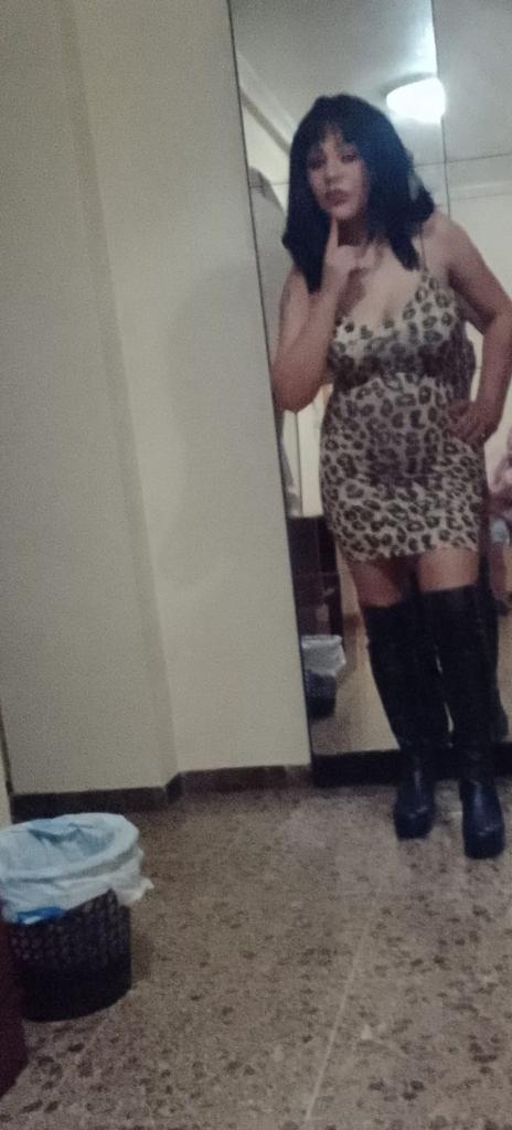 614564025: Chica busca chico en Alicante
