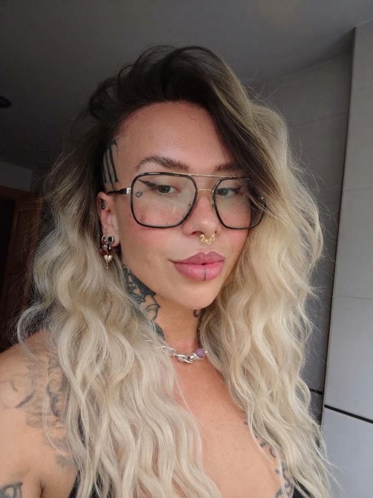 Chica busca chico en Castellón: 