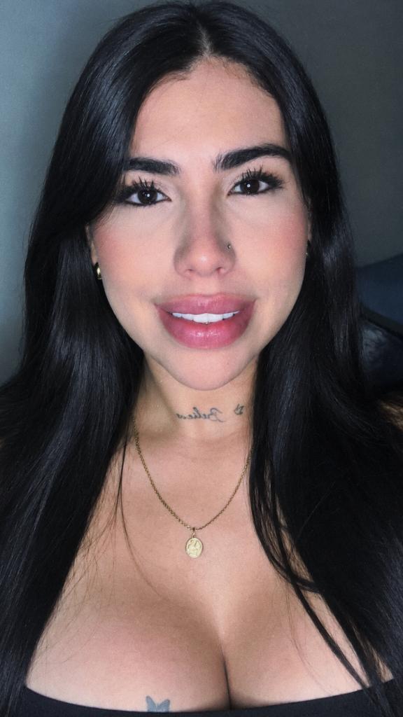 Chica busca chico en Cádiz: 