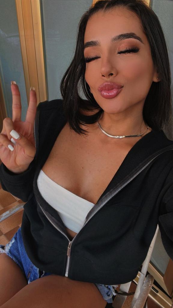 617846477: Travesti en Valencia