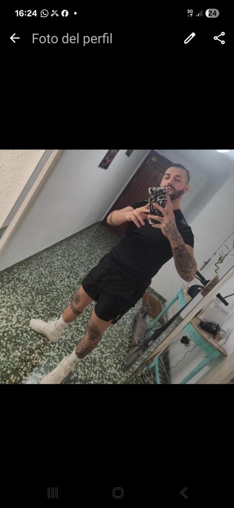 Chico busca chica en Valencia: 