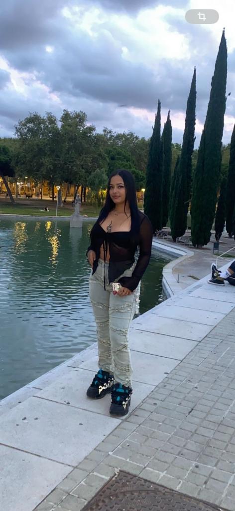 Chica busca chico en Madrid: 
