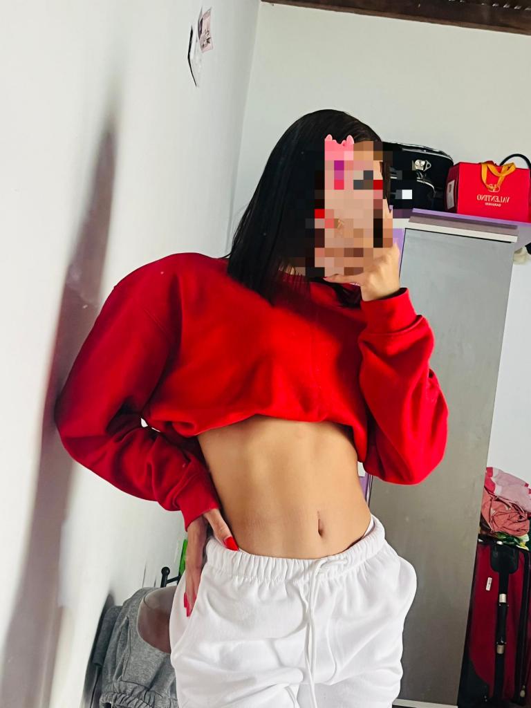 Chica busca chico en Tenerife: 