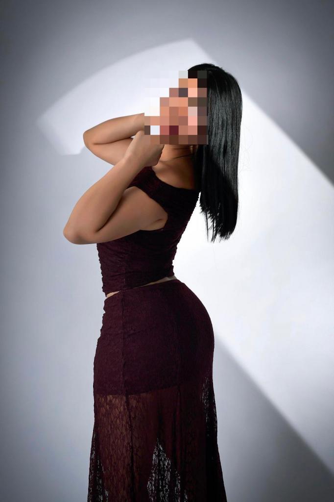 Chica busca chico en Alicante: 