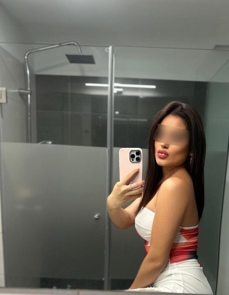 Chica busca chico en Mallorca: 