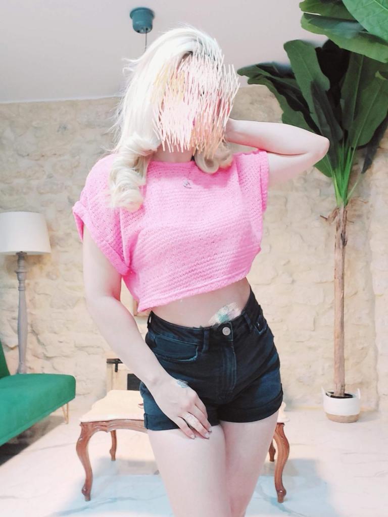 631849633: Chica busca chico en Cádiz