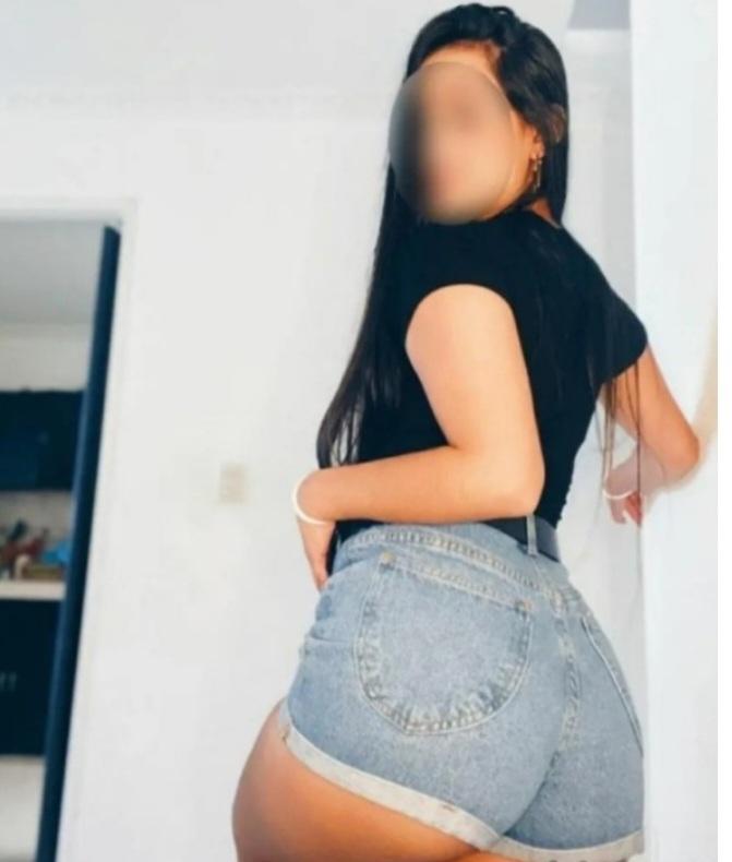 Chica busca chico en Cádiz: 