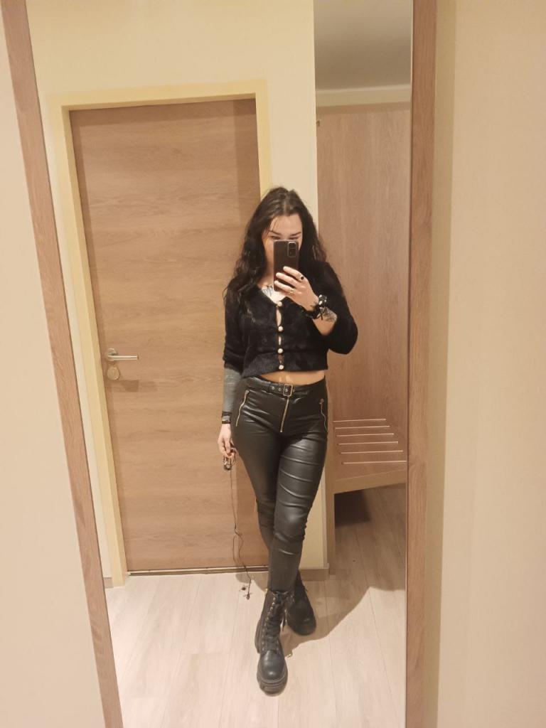 Chica busca chico en Asturias: 
