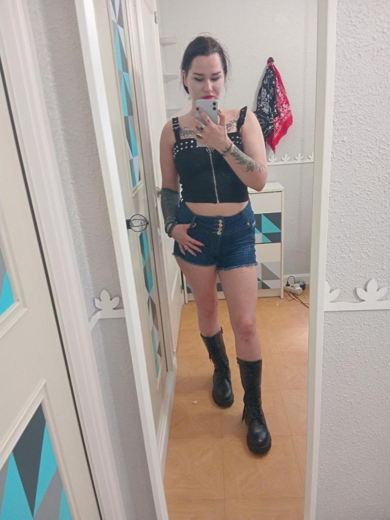 661497294: Chica busca chico en Asturias