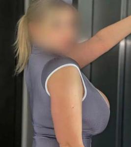 633736006: Chica busca chico en La Coruña