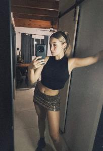 686243084: Chica busca chico en Murcia