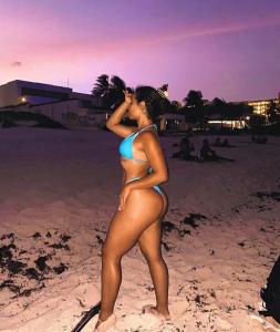 615258791: Chica busca chico en Asturias