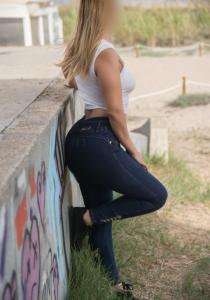 613434515: Chica busca chico en Segovia