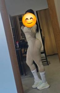 604389556: Chica busca chico en Madrid