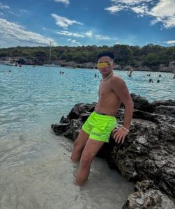 674202143: Chico busca chica en Murcia