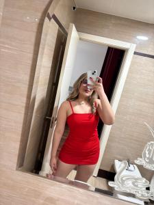 602225343: Chica busca chico en Madrid