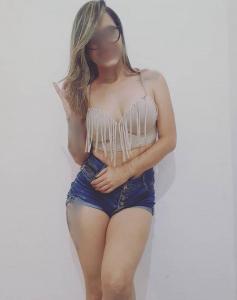 617043703: Chica busca chico en Granada