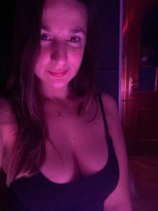 675121093: Chica busca chico en Navarra