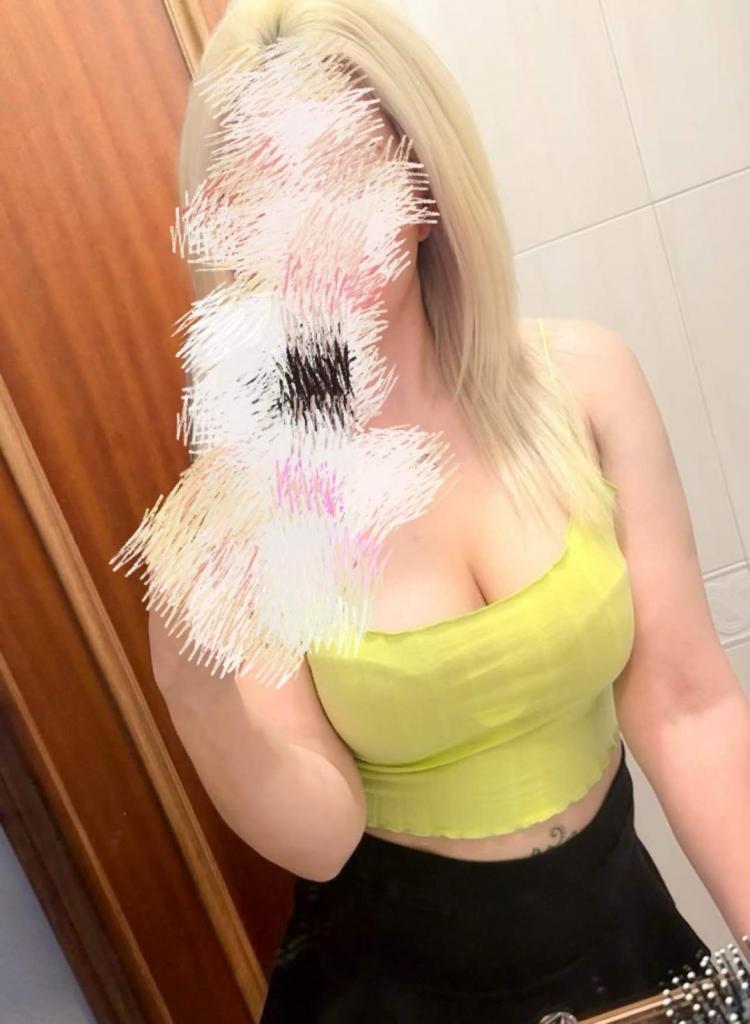 Chica busca chico en Cádiz: 