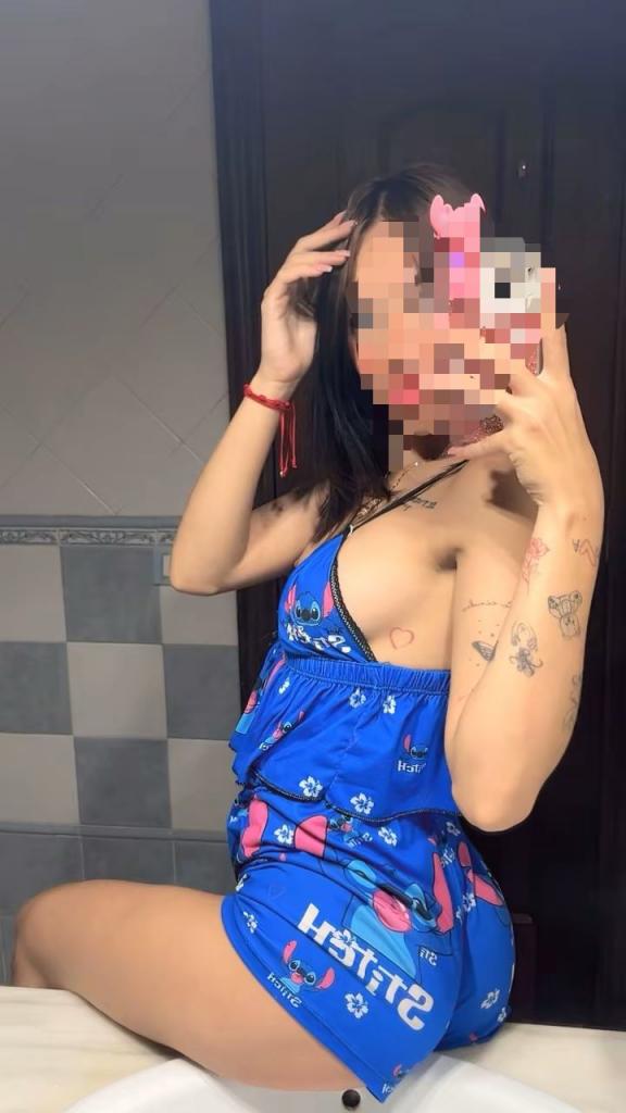 Chica busca chico en Tenerife: 
