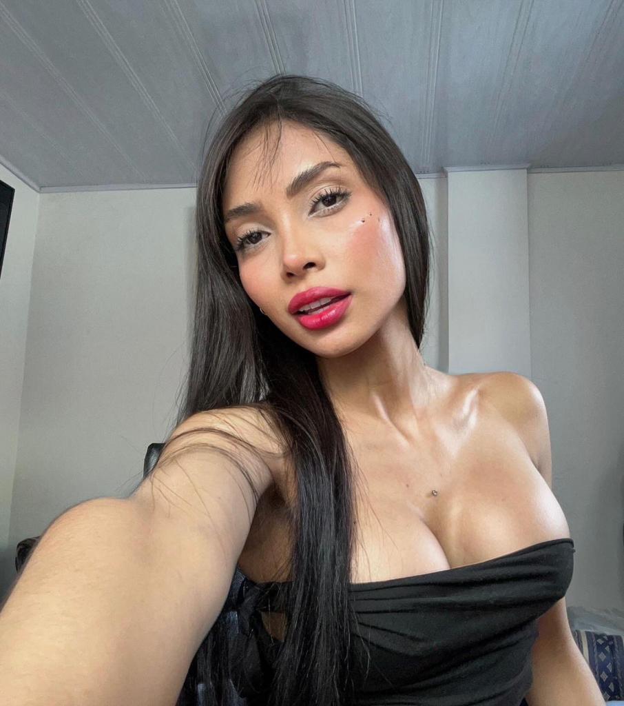 Chica busca chico en Barcelona: 