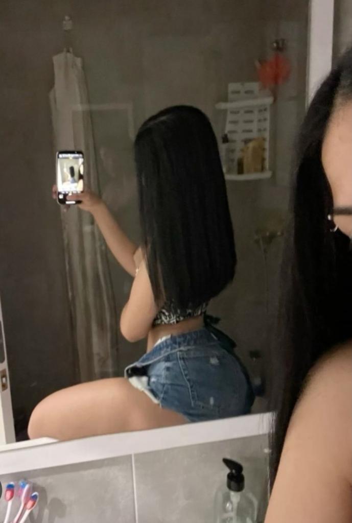 Chica busca chico en Murcia: 