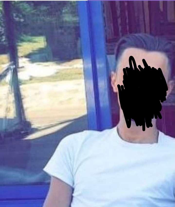 605387688: Chico busca chica en Málaga