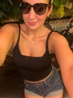 675121093: Chica busca chico en Navarra