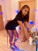 611289421: Travesti en Barcelona