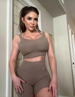 641425927: Chica busca chico en Gerona