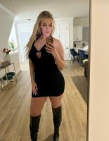 633740829: Chica busca chico en Gerona