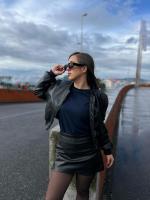 613204954: Chica busca chico en Pontevedra