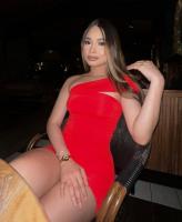 697751609: Chica busca chico en Madrid