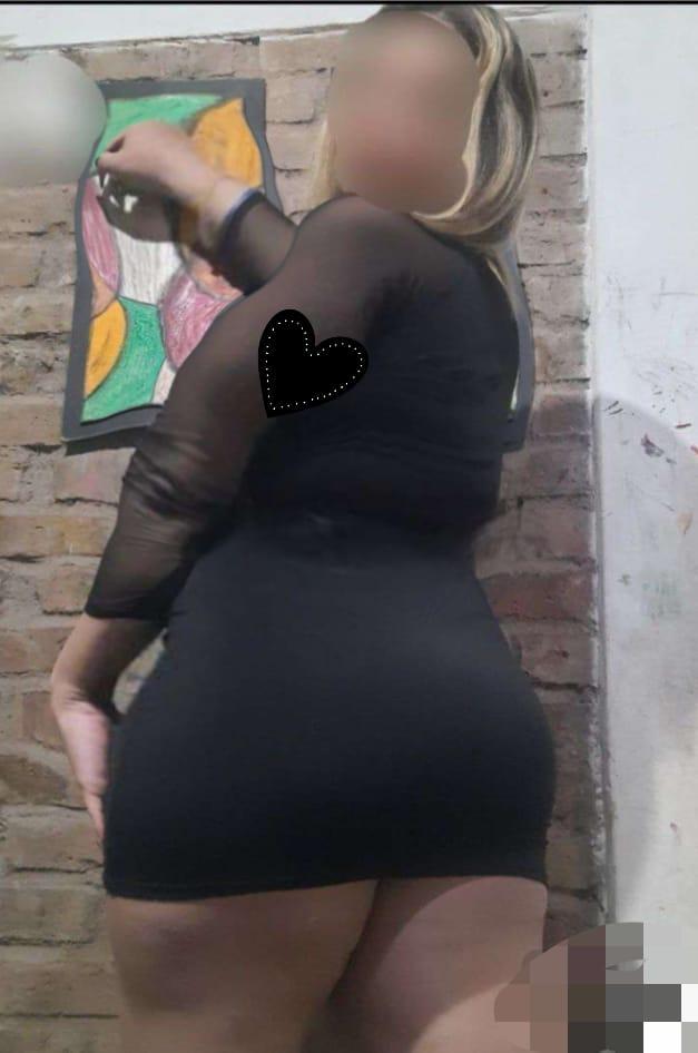 Chica busca chico en Huelva: 