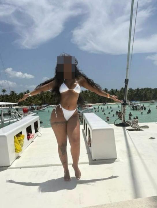 Chica busca chico en La Coruña: 