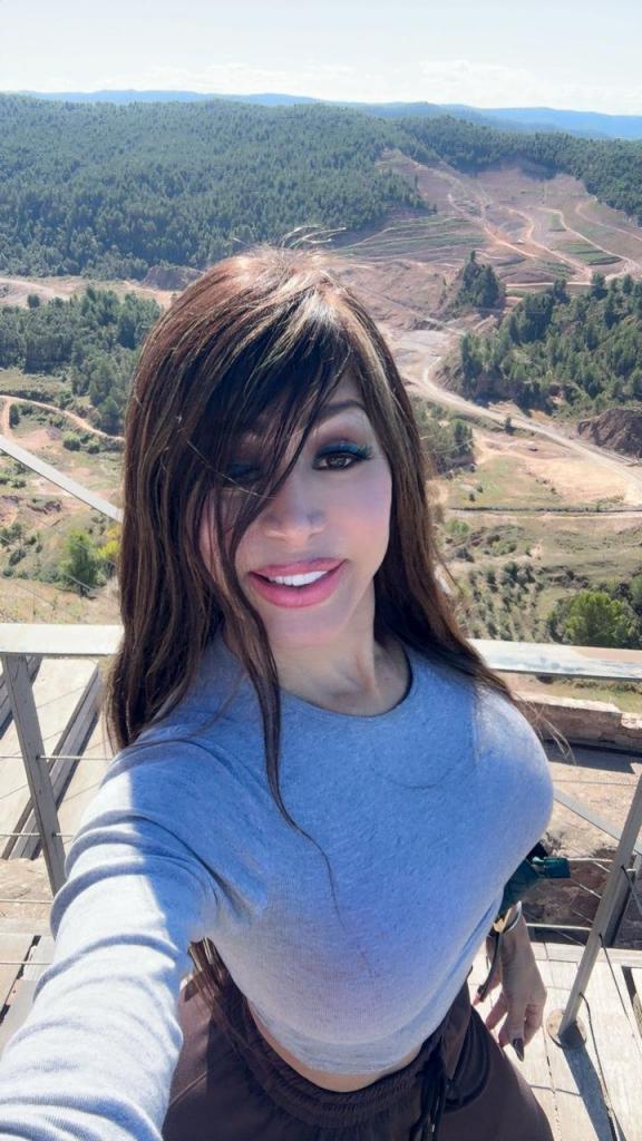 674835821: Travesti en Barcelona