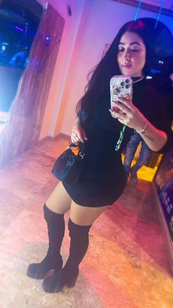 Chica busca chico en Ceuta: 